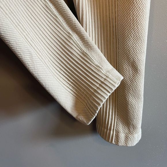 Aerie Offline Textured Ribbed 7/8 Cream Leggings | SZ S - Picture 9 of 14